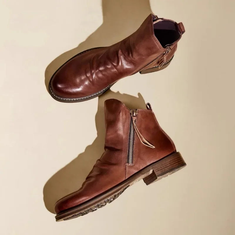 Bernardo Cavallino Leather Chelsea Boots